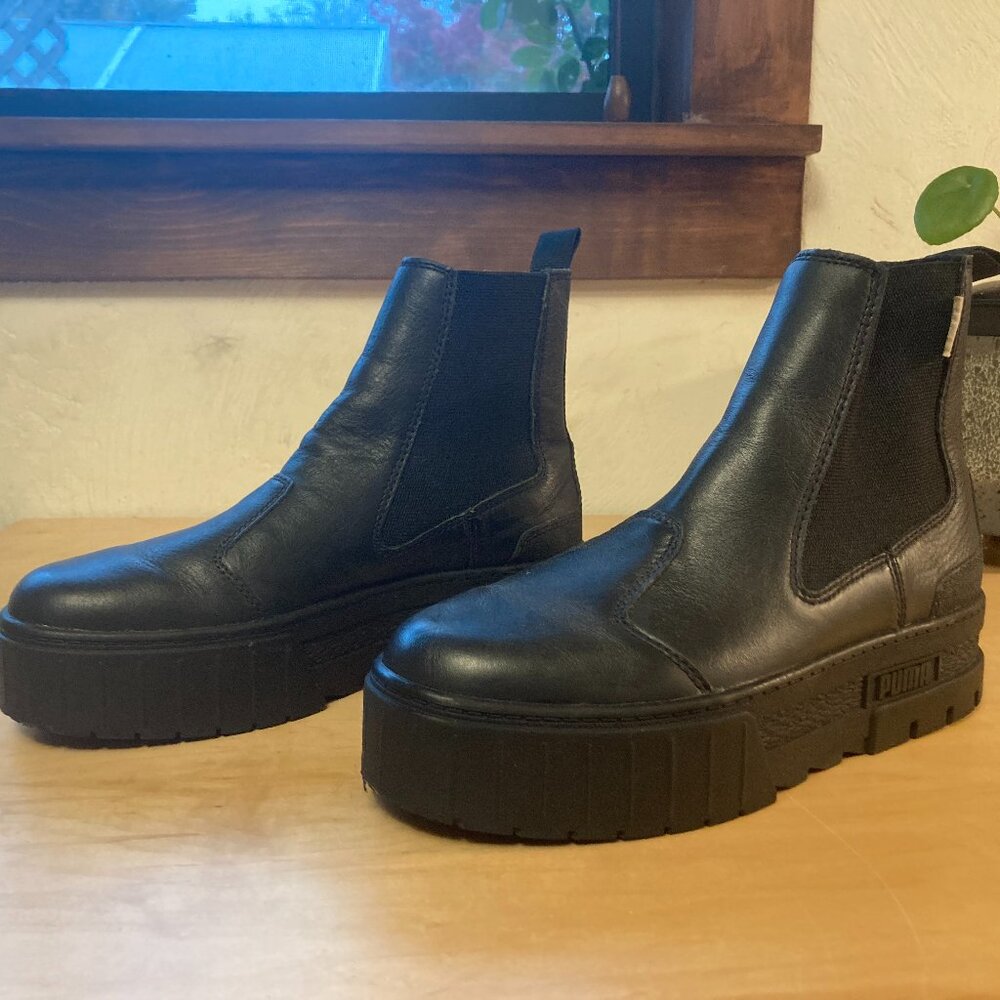 Women’s PUMA Mayze Chelsea Pop Round Toe Platform Boots Black Size 10